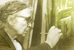 монахиня Иулиания (Мария Николаевна Соколова) за работой