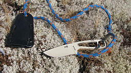 Нож Izula от ESEE Knives на природе
